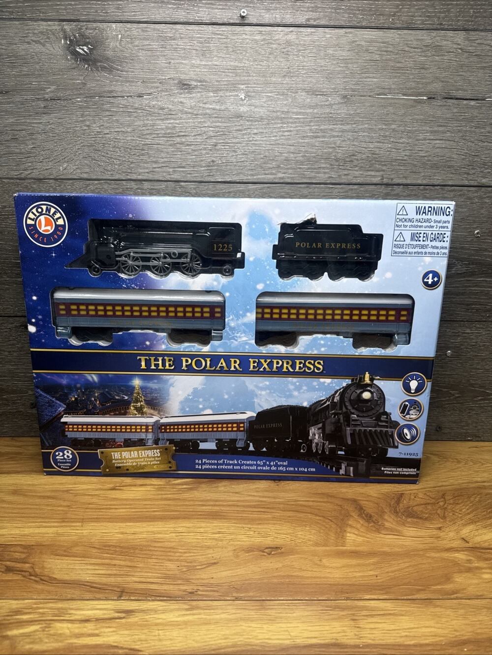 Lionel 7-11925 The Polar Express Battery Operated Train Set~New